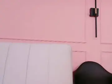 Chaturbate Adult Video Chat of mia_colllins