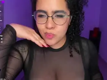 Chaturbate Live Sex Cam of amber_smith20