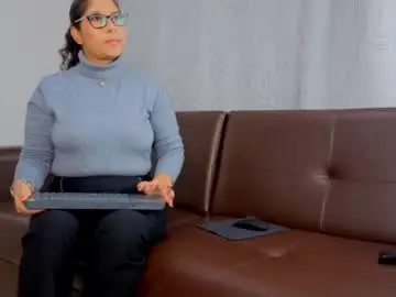 Chaturbate Sex Cam of marianaluquez