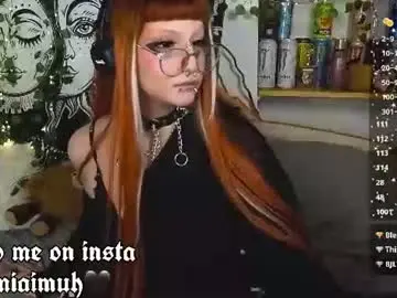 Chaturbate Watch Live Sex Cams of silly_soul