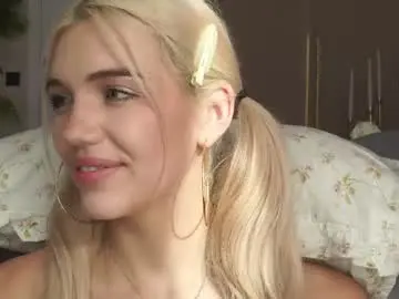 Chaturbate Sex Cam of milabunny_