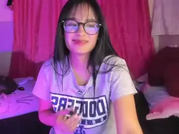 Chaturbate Live Sex Cam of alysson__cb