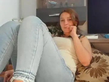 Chaturbate Live Sex Cam of mellbell_
