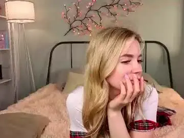 Chaturbate Private Sex Chat of cloverfarewell