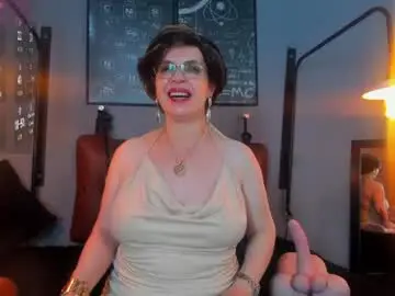 Chaturbate Free Live Porn of samantha_mature56