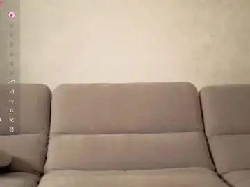 Chaturbate Live Sex Cam of evangel111