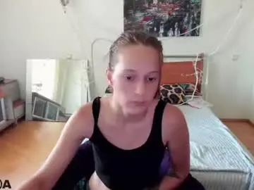 Chaturbate Live Sex Cam of lilyviolet7