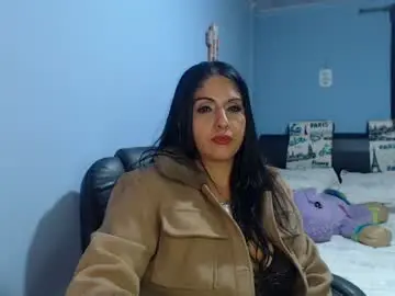 Chaturbate Adult Video Chat of sahotlove1