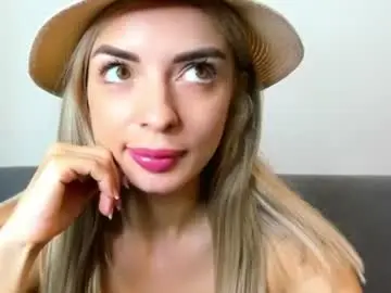Chaturbate Sex Chat of ellen_flow