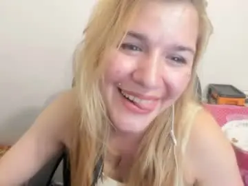 Chaturbate Adult Webcam of artsyandcraftsy_