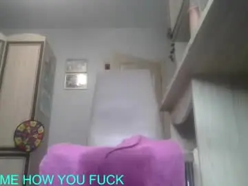 Chaturbate Best live sex cam show of littlesubgirl_