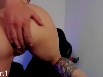 Chaturbate Watch Live Sex Cams of belyswitch