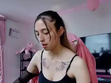 Chaturbate Best live sex cam show of barbie20_