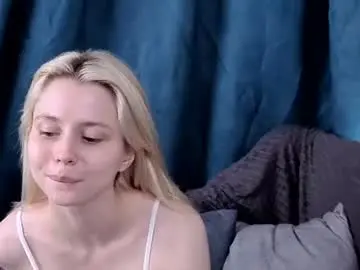 Chaturbate Free Porn Cam of hi_popsy