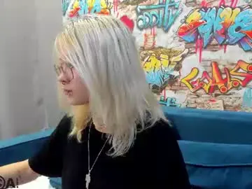 Chaturbate Adult Video Chat of nika_sm