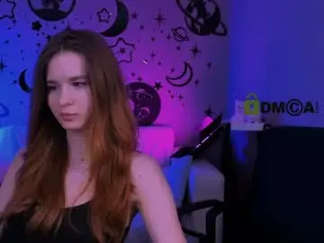 Chaturbate Free Porn Cam of caroline_honeyy