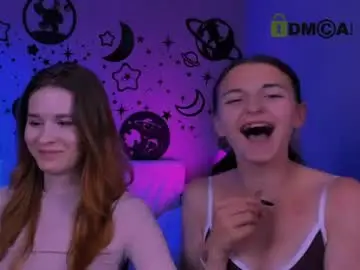 Chaturbate Adult Video Chat of caroline_honeyy