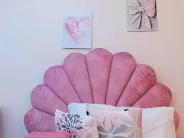 Chaturbate Best live sex cam show of mila_adamss