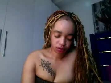 Chaturbate Watch Live Sex Cams of sexymel022