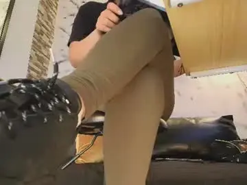 Chaturbate Adult Webcams of sophie_littles