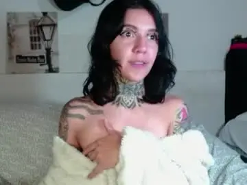 Chaturbate Sex Chat of lunai_gh