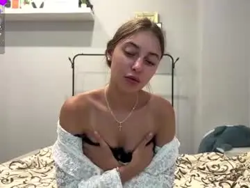 Chaturbate Live Sex Cam of kymberlyrosenlof