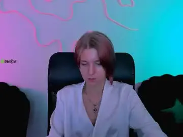 Chaturbate Live Sex Cam of nikol_kitt