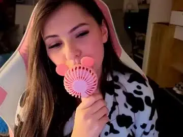 Chaturbate Adult Webcams of madeleine_shinobi