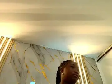 Chaturbate Free Porn Cam of paulinekosh