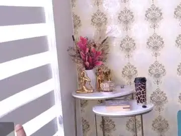 Chaturbate Best live sex cam show of angelina_class_7