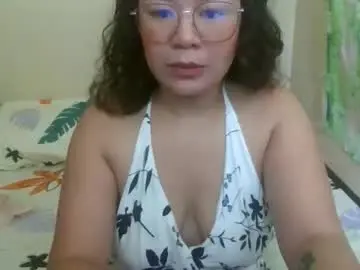 Chaturbate Adult Video Chat of hot_emma1112