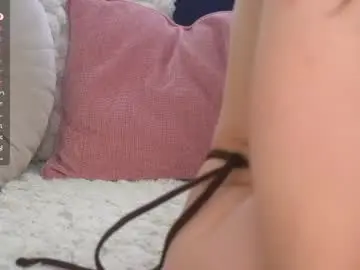 Chaturbate Live Sex Cam of lunatouch