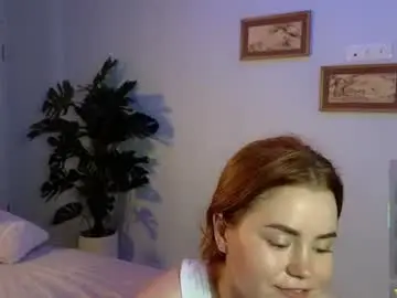 Chaturbate Live Sex Cam of lu_muon