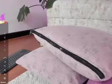 Chaturbate Nude Webcam of missweetpeach