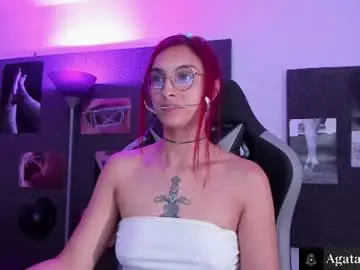 Chaturbate Adult Video Chat of agatacollinsss