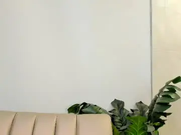 Chaturbate Sex Chat of milaowens