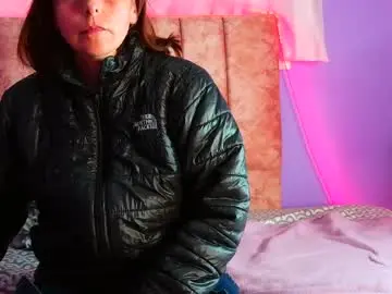 Chaturbate Sex Cam of ava_raye