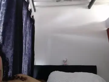 Chaturbate Best live sex cam show of lovely_slut_