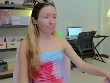 Chaturbate Live Sex Cam of ellcrys