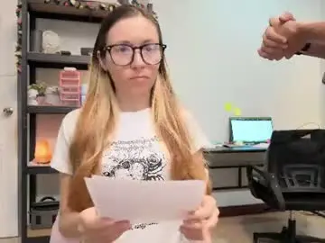 Chaturbate Watch Live Sex Cams of ellcrys