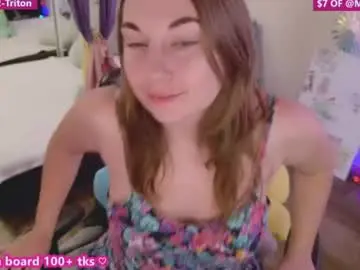 Chaturbate Adult Video Chat of mymaryangel