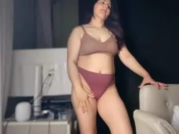 Chaturbate Best Webcam of ema_lov3