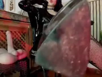 Chaturbate Adult Webcam of madame_ibby