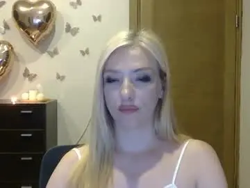 Chaturbate Watch Live Sex Cams of wild_silk_desire