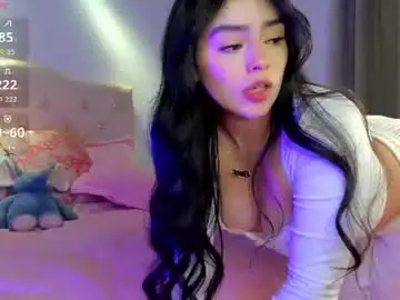 Chaturbate Watch Live Sex Cams of holly_444