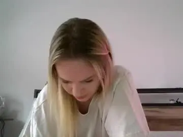 Chaturbate Live Sex of moon_light_girl
