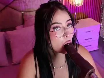 Chaturbate Private Sex Chat of emberrvelvet