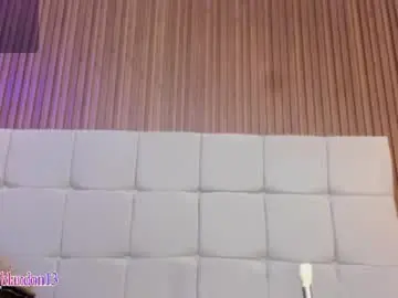 Chaturbate Live Sex Cam of saraby_blandon