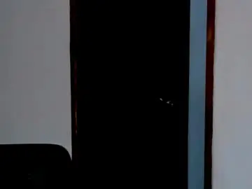 Chaturbate Adult Video Chat of mikaelastonne