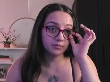 Chaturbate Free Live Porn of nahiapaws